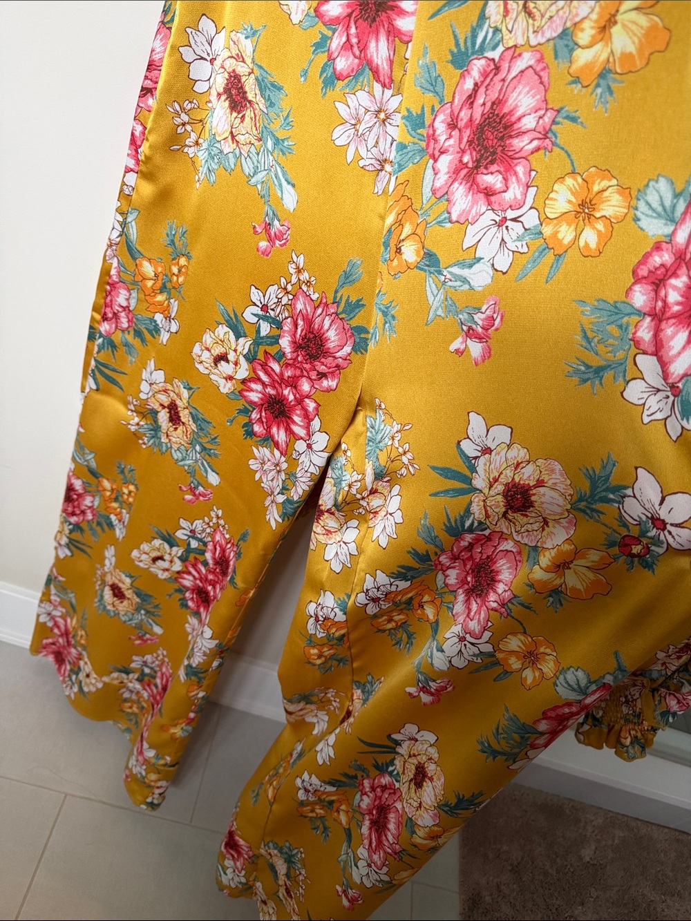 Set Top + Pants - Picture 5 of 5